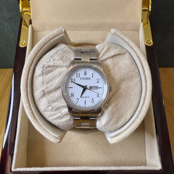 Citizen Eco Drive Dress Classic Day Date Watch, 31mm - Picture 1 of 5